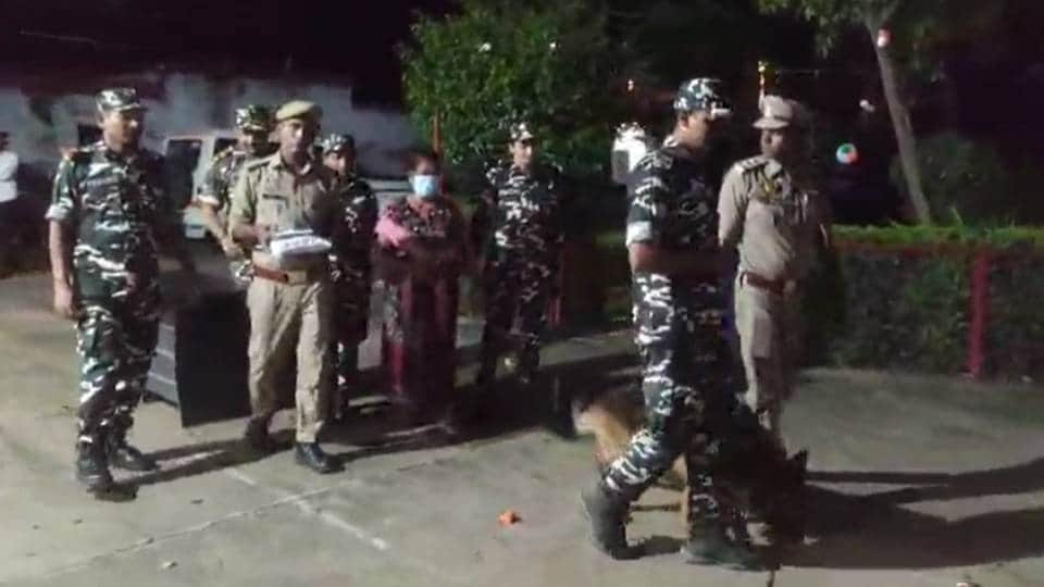 भारत-नेपाल बॉर्डर पर नेपाली महिला तस्कर गिरफ्तार