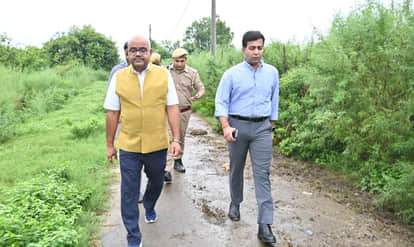 Kanpur: Ganga water level below warning mark, yet 'Katri' area on alert; DM reviews preparedness