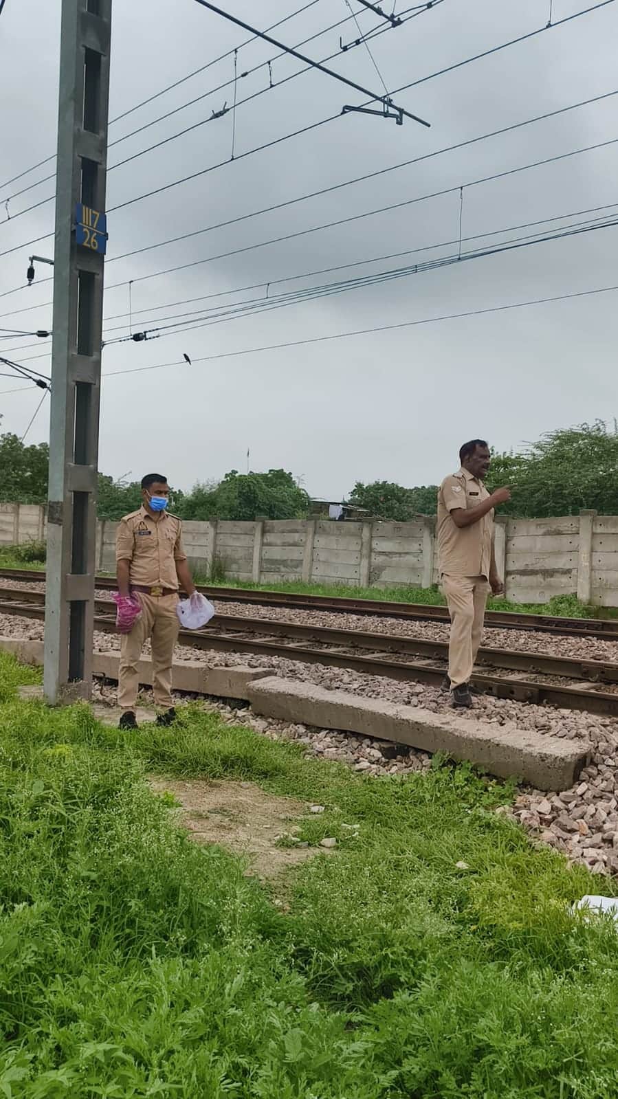 Auraiya: Bihar Youth Dies After Falling from Express Train