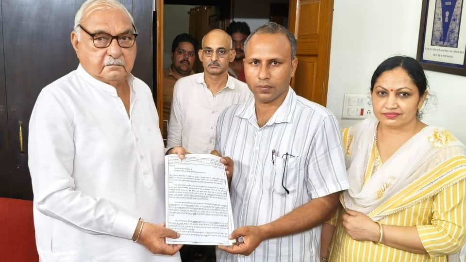 Bhupendra Hooda to raise issue of job security for 1400 contractual assistant professors in Assembly