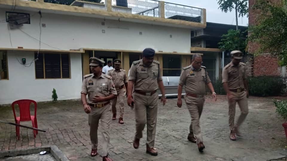 IPS officer mother murdered after robbery body found at home in Ambedkarnagar OF UP