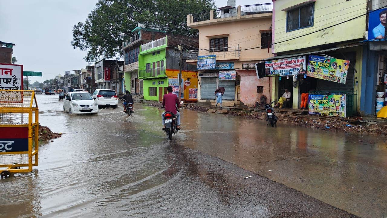 Chitrakoot: Rising Mandakini Water Level Raises Concern