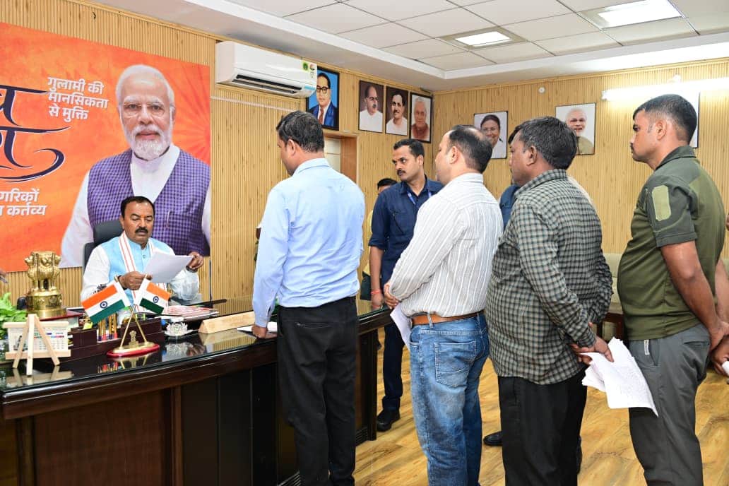 UP News: Deputy Chief Minister Keshav says resolving the public's problems is the government's top priority.