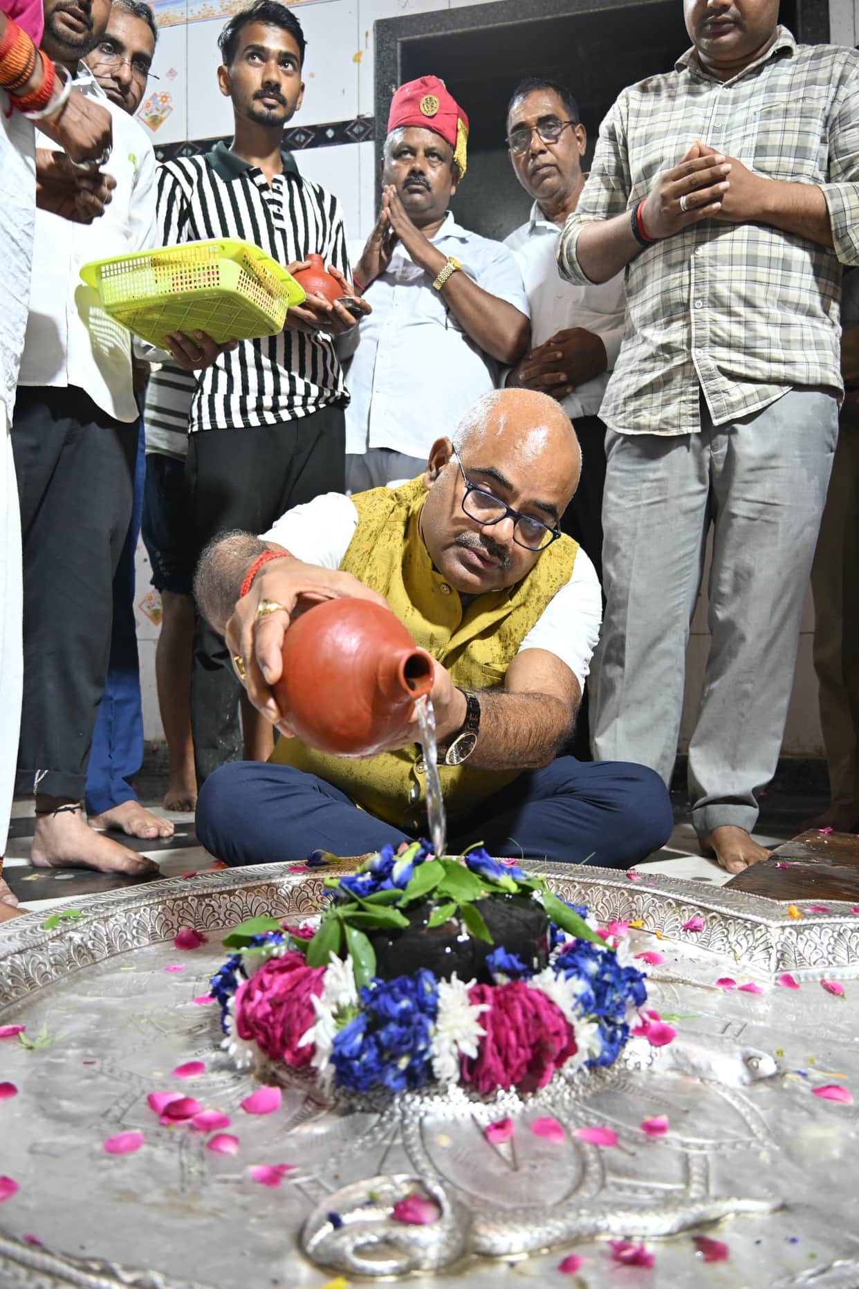DM Inspects KhereShwar Temple Ahead of Nag Panchami