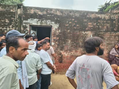 Etawah: Mother and Daughter Found Murdered Inside House, Bodies Discovered in Blood-Soaked Condition
