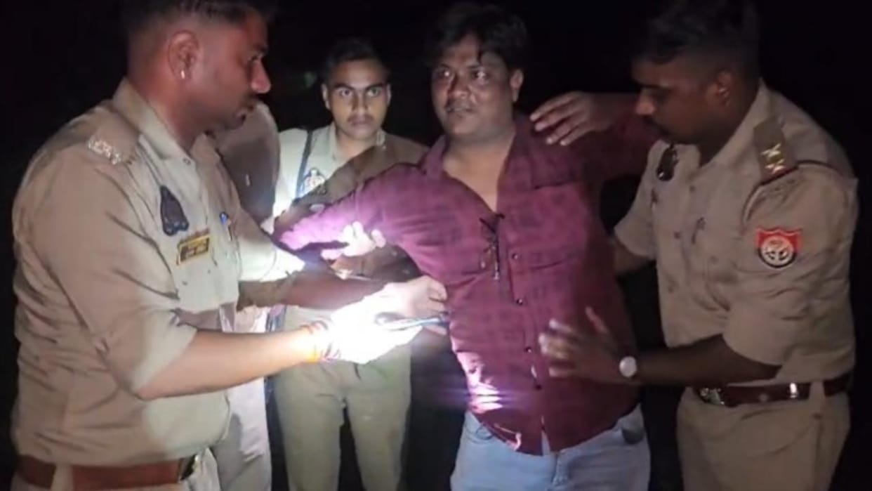 Jhansi: Accused injured in police encounter.