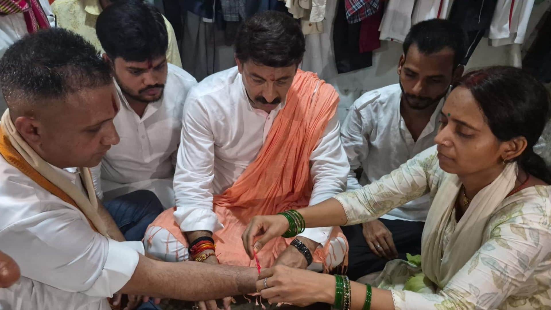 सांसद मनोज तिवारी