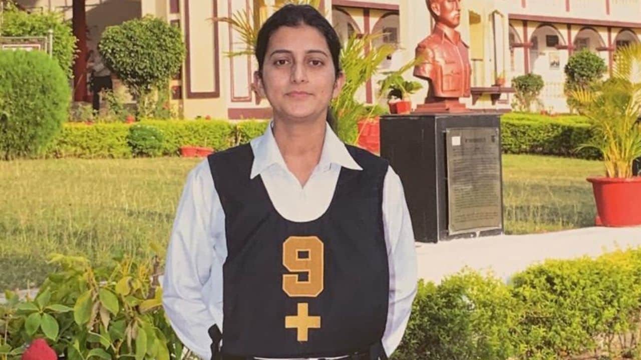 वीर नारी कल्पना धीमान ने एसएसबी में वीर नारी श्रेणी में ऑल इंडिया रैंक-1 हासिल की।