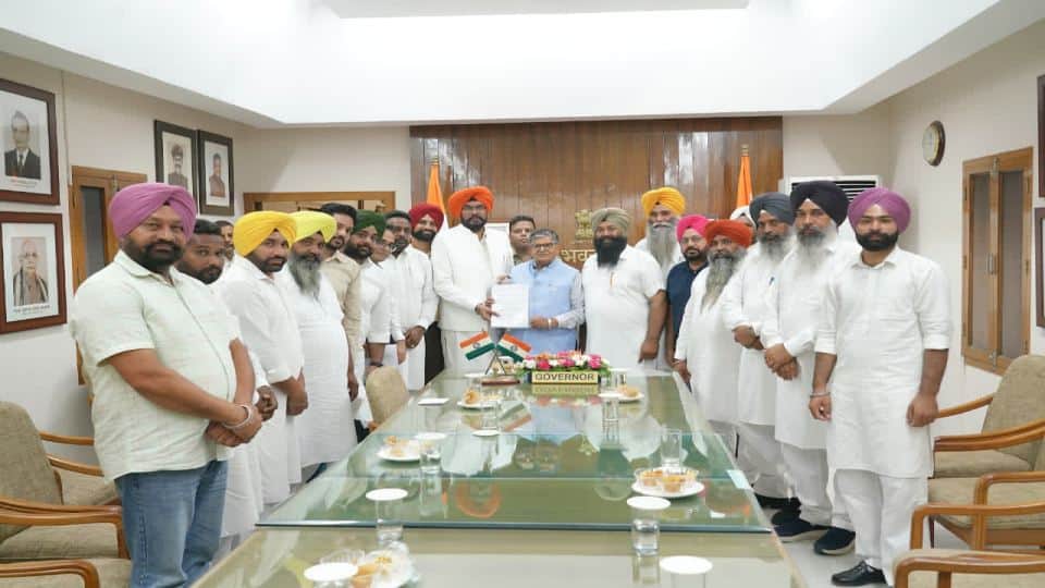 AAP MLA Kuldeep Singh met the Governor.