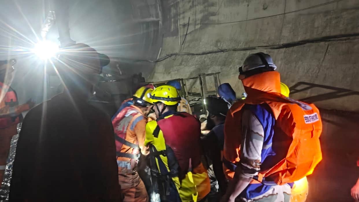 Chamoli Tunnel Landslide another worker Body found in THDC tunnel search for one more continues