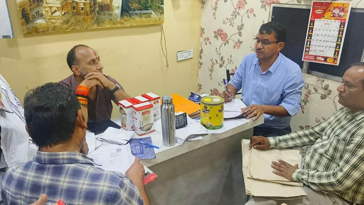 indore-news-food-safety-raid-maa-baglamukhi-enterprises-ghee-seized
