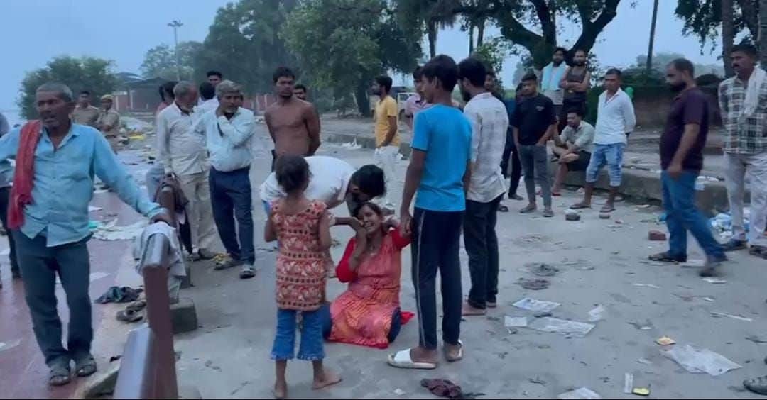 Kanpur Four people including three teenagers drowned while bathing in Ganges after crossing  warning rope
