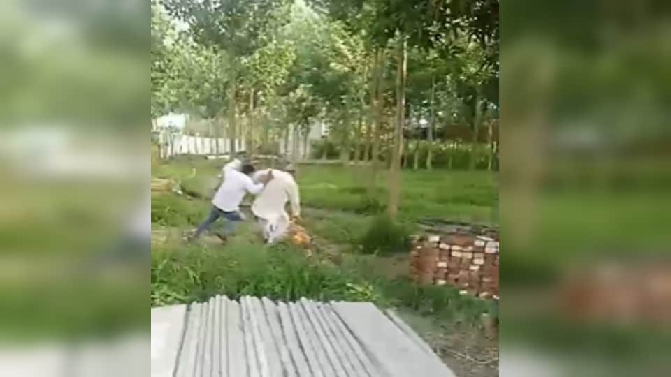Shamli: Farmer Sets Himself on Fire as Revenue Team Arrives to Deliver Land Possession