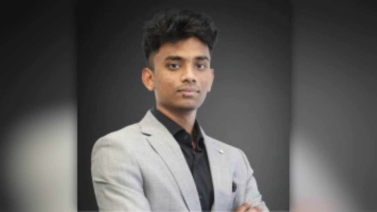 Lakshmanan Meyyappan Becomes World's Youngest Male Chartered Accountant at 16 Years, 141 Days