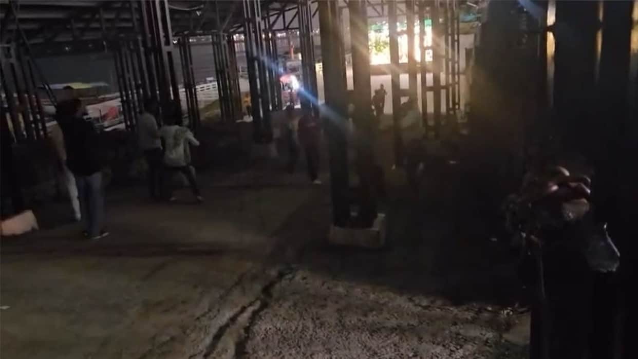 Guards and boatmen beat up tourists at Namo Ghat in Varanasi