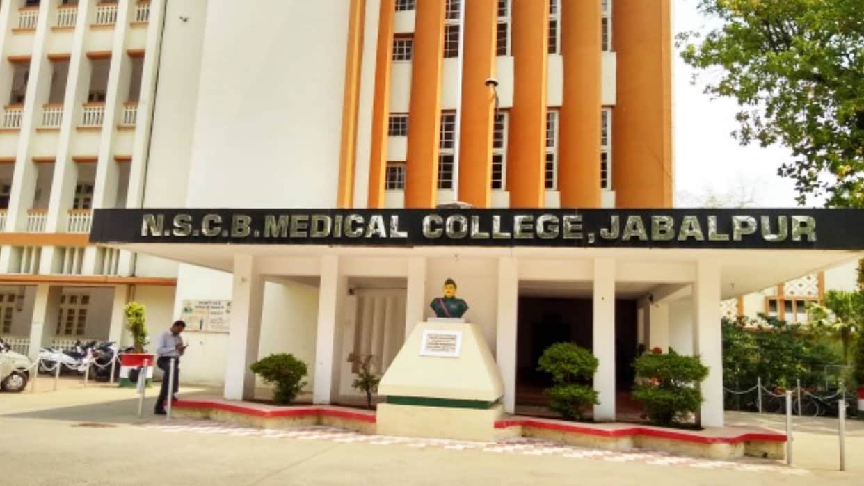 MP News 1.63 Crore Financial Scam at Jabalpur Medical College Case Filed Against 5 Three Arrested