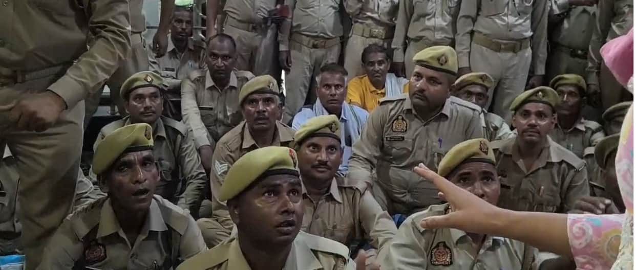 Hundreds of PRD Personnel Protest Over Delayed Salaries at Development Building