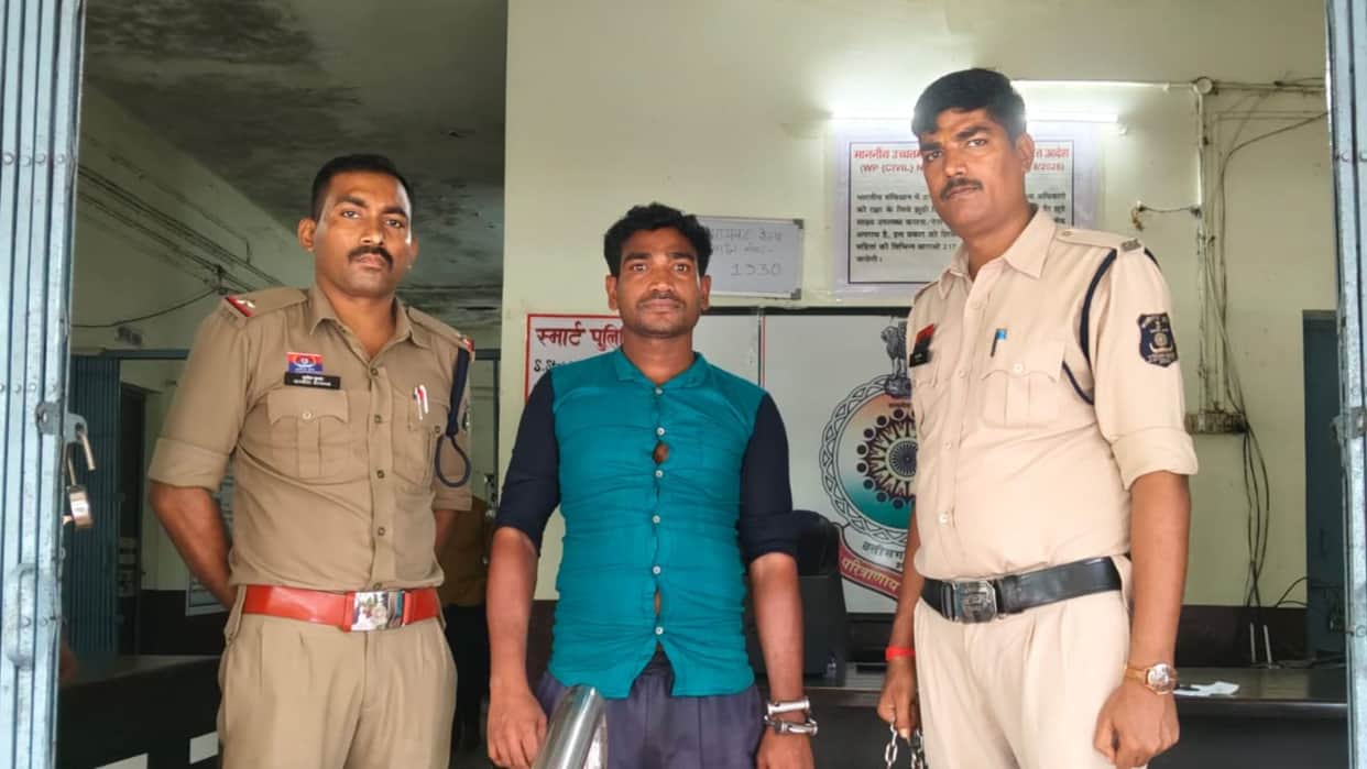 woman who had gone to attend the Kanwar Yatra was attacked with acid