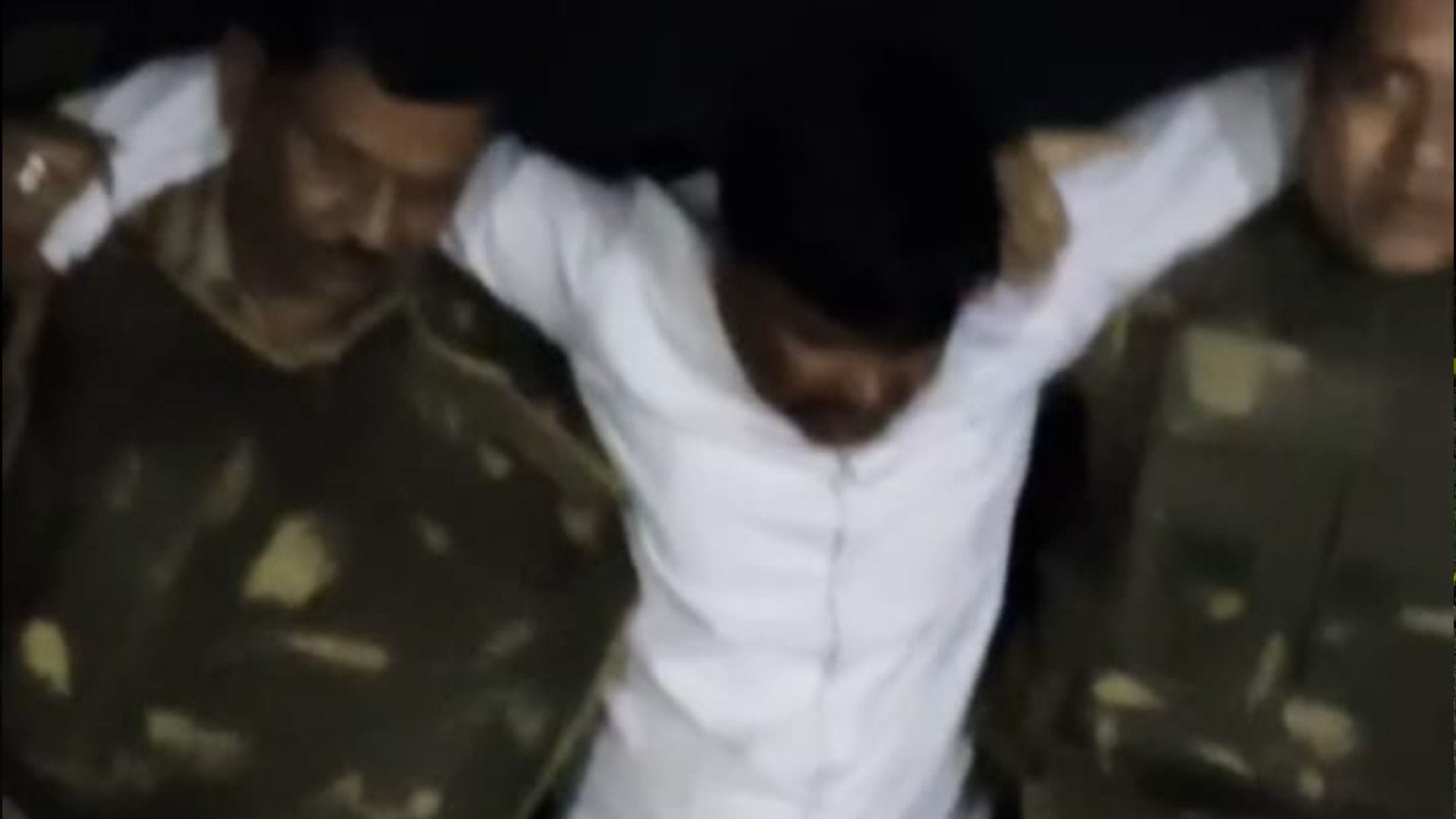 पुलिस के गिरफ्त में आरोपी