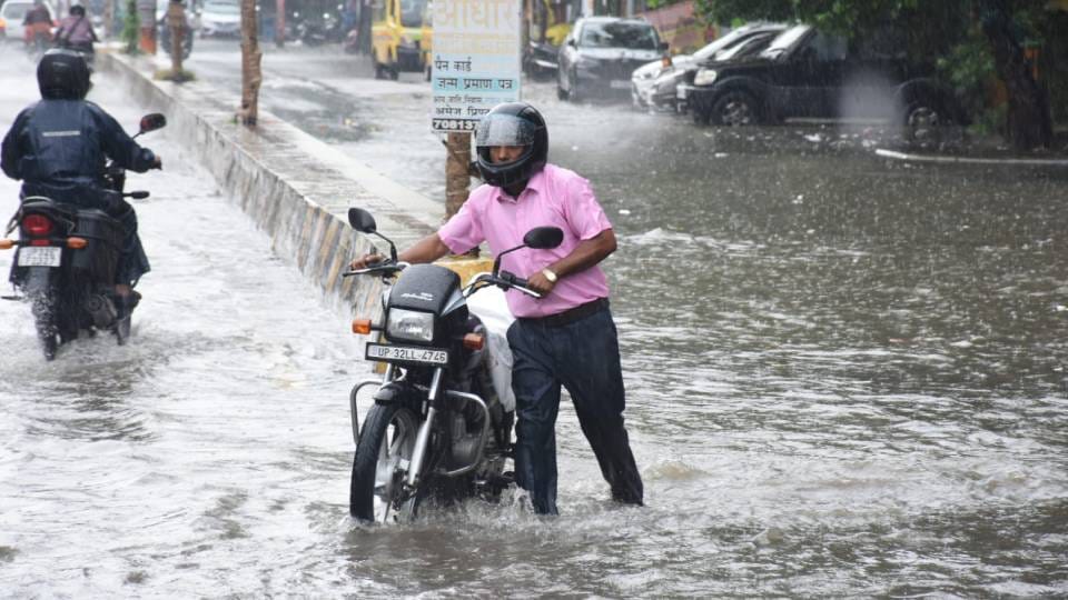 Lucknow inundated by rain 12 UP districts hit by floods