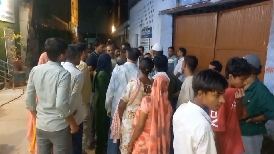 Uproar over suspected newborn swap at hospital in firozabad