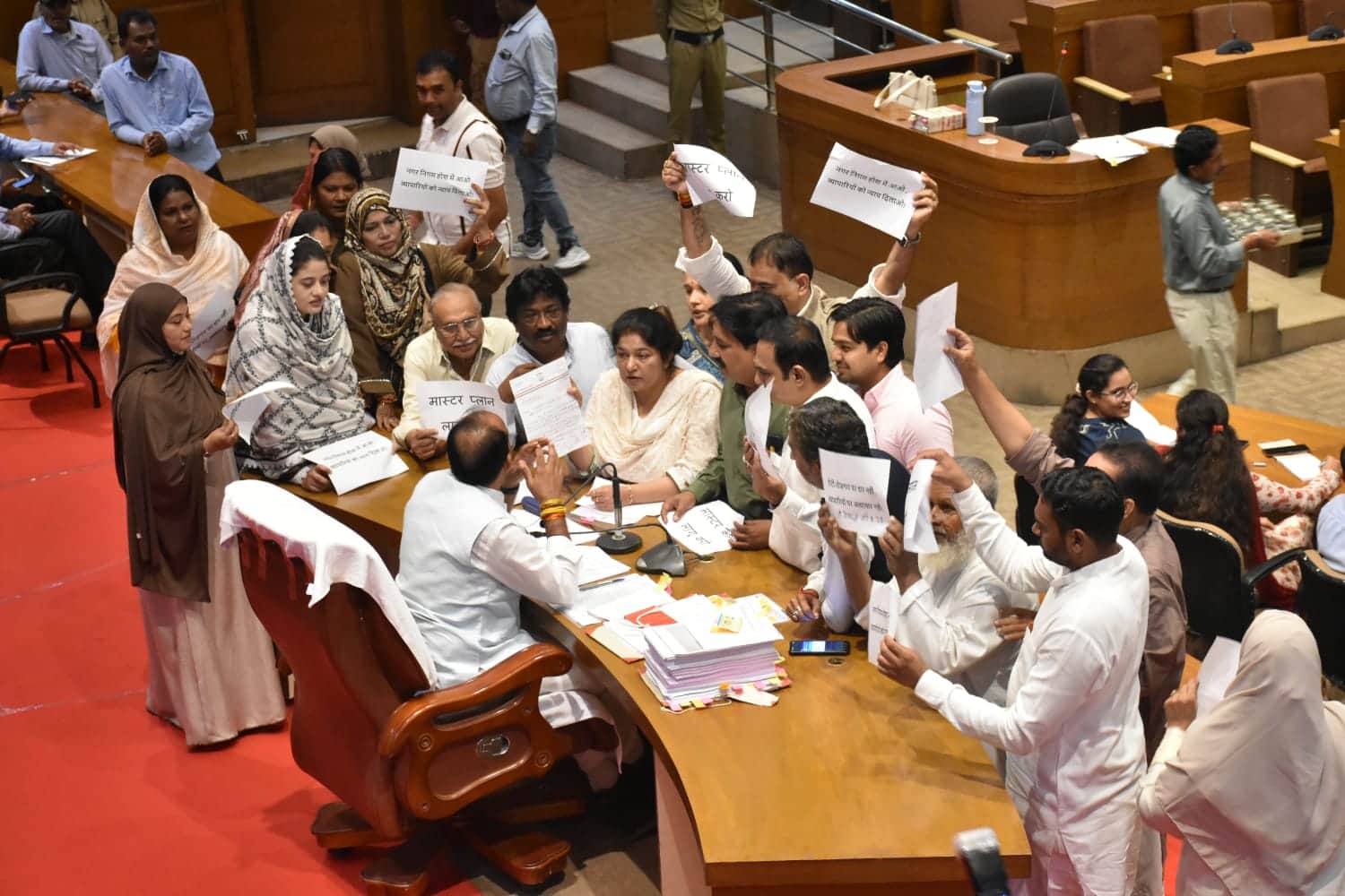 bhopal nagar nigam parishad meeting tax master plan building rent water roads ruckus