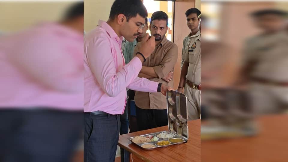 Agra DM Turns Teacher for a Day, Tastes Mid-Day Meal 13 Kasturba Schools to Go Hi-Tech
