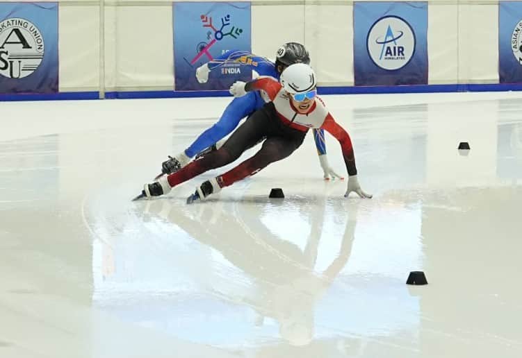 Asian Open Short Track Speed Skating Trophy In Dehradun India topping table with six medals