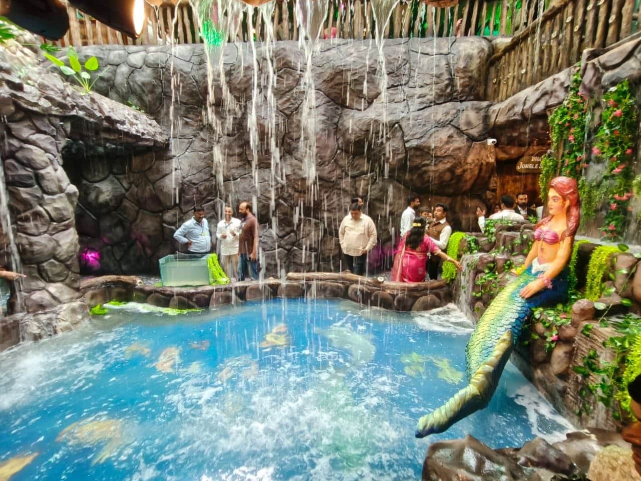 indore-news-kamla-nehru-zoo-opens-indias-first-14d-theater