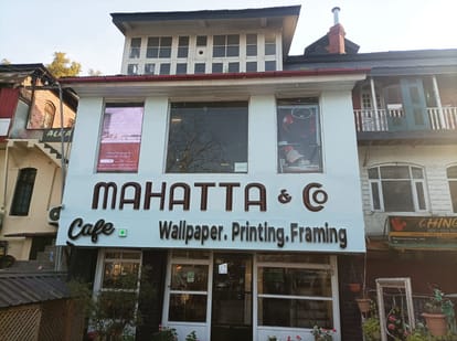 A changing Kashmir captured in the photographs of Mahatta Studio.