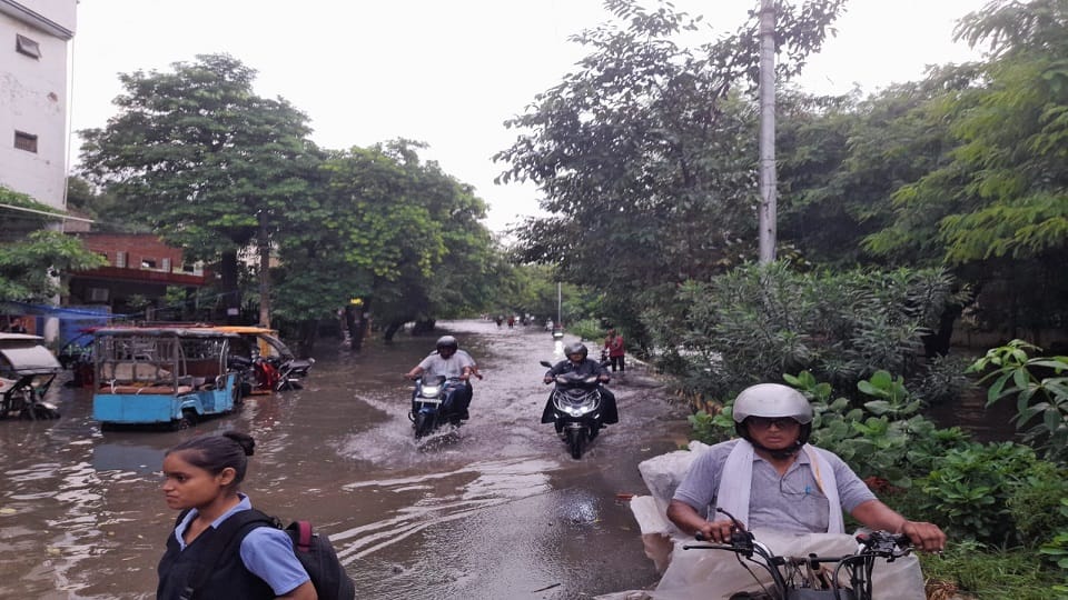 Heavy rain in Agra waterlogging in several areas