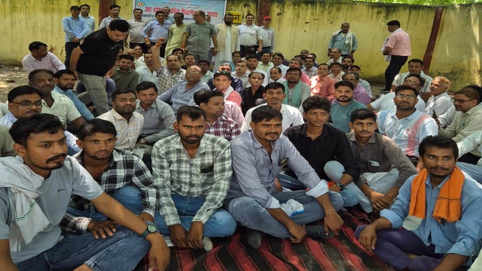 Non-Teaching School Staff Protest Over Exclusion From Cashless Medical Scheme
