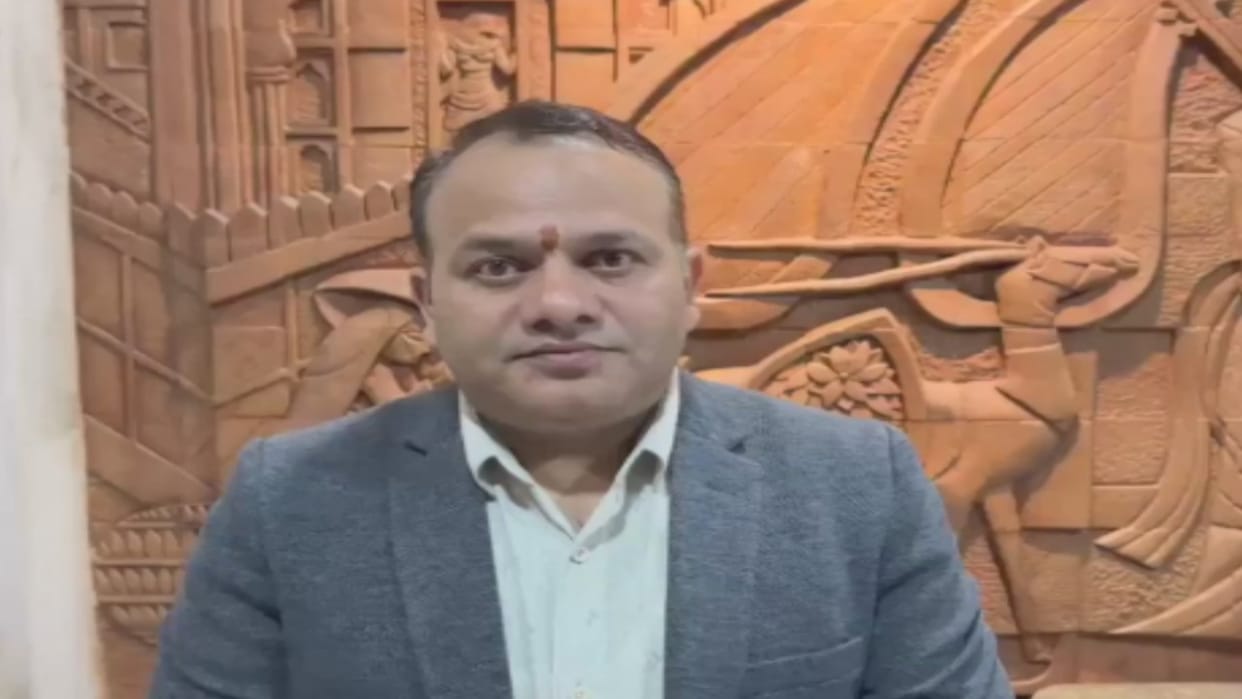 Himachal: FIR against MLA Dr. Janak for organizing a health checkup camp without permission.