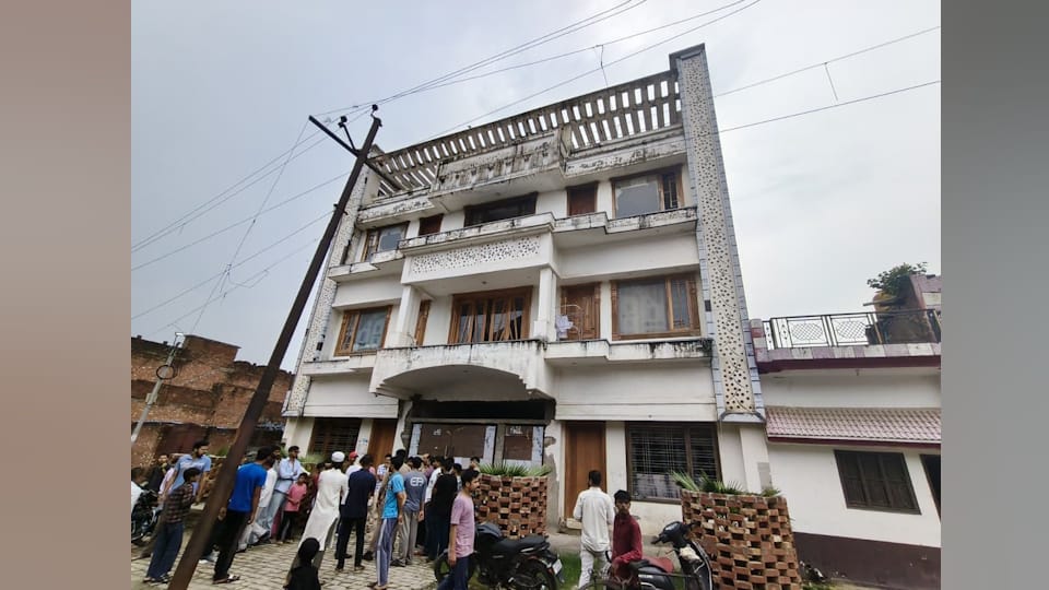 three-storey house built on SP MLA Waqf land will be demolished notice has been pasted In Sambhal