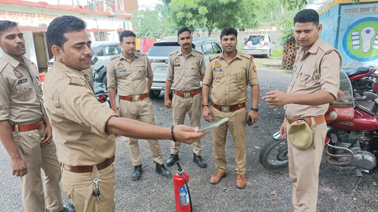 Kanpur: Fire Brigade Trains Police Personnel in Firefighting