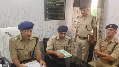 Mother murder for lover in meerut Daughter slit her throat as she dozed off in car stuffed the body in a sack