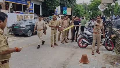 Lucknow Double Murder: After killing his wife, he updated his WhatsApp status, writing—"Now I have to kill my