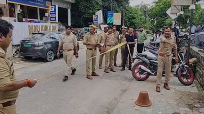 Lucknow Double Murder: After killing his wife, he updated his WhatsApp status, writing—"Now I have to kill my
