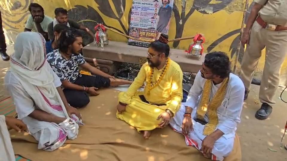 Vridavan Youth’s Health Deteriorates After 10 Days of Hunger Strike for Meat-Liquor Ban
