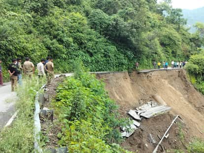 NH 707A caved in due to a landslide In Mussoorie Road Yamuna Bridge route completely closed