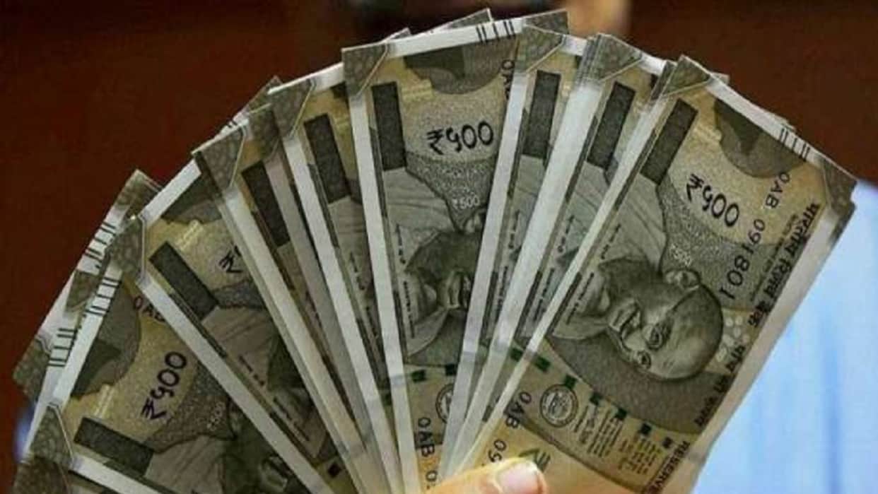 Income tax notice of ₹974 crore issued to ordinary tailor PAN card misuse alleged