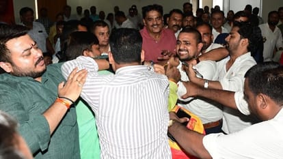 Kanpur State leadership takes a tough stance on the internal BJP dispute notices issued to two office bearers