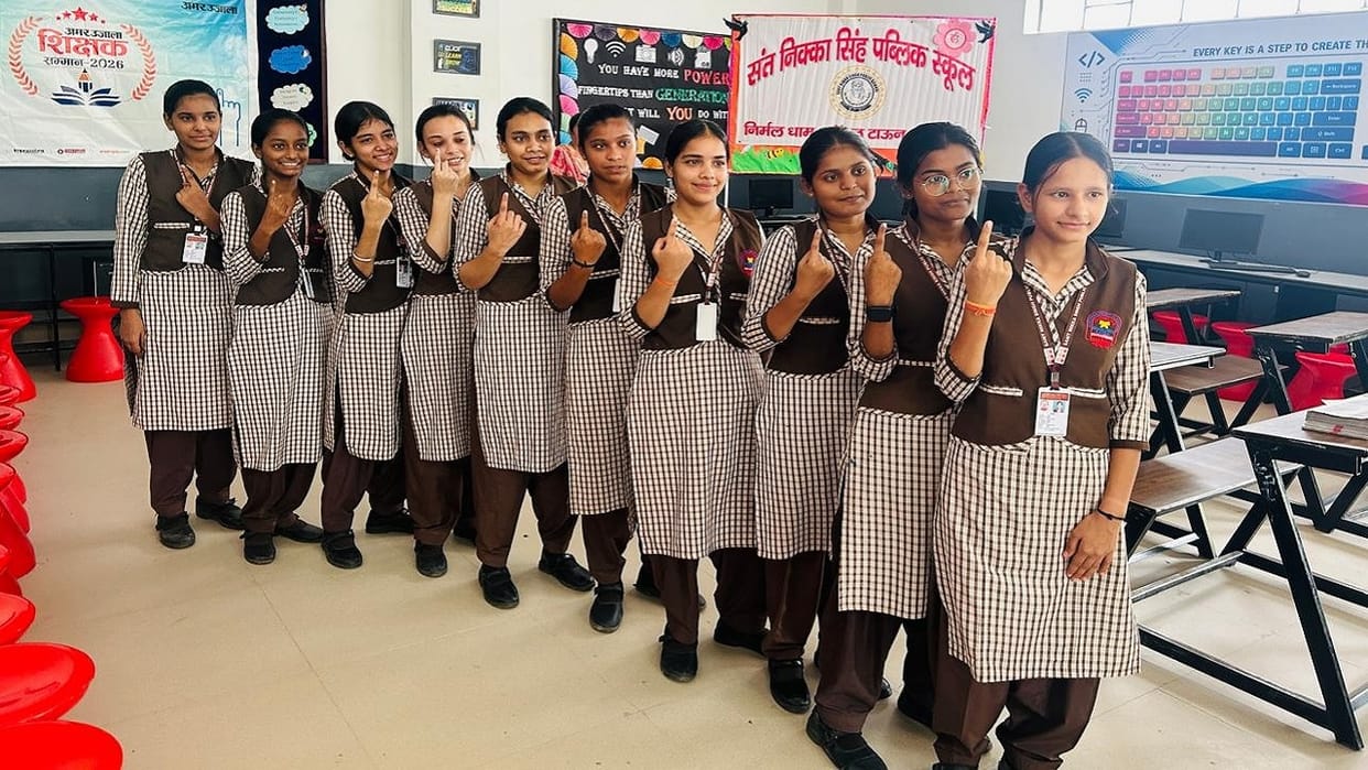 Fourth phase of voting in Karnal; voting taking place in five schools today to select favorite teachers