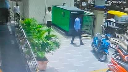 Lucknow Murder Case: Manas boarded an auto-rickshaw carrying two revolvers and had installed a camera in his s