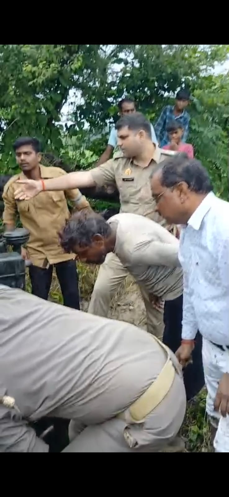 Two Farmers Die of Toxic Gas