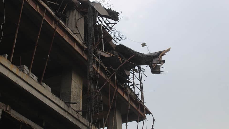 Vrindavan Mall accident Three workers died in accident at under-construction Omaxe Courtyard Mall