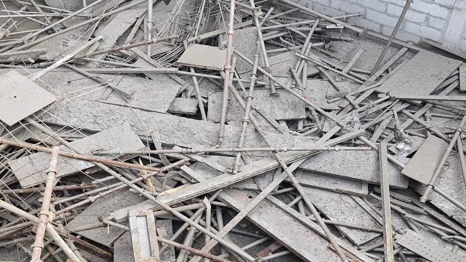 Vrindavan Mall accident Three workers died in accident at under-construction Omaxe Courtyard Mall