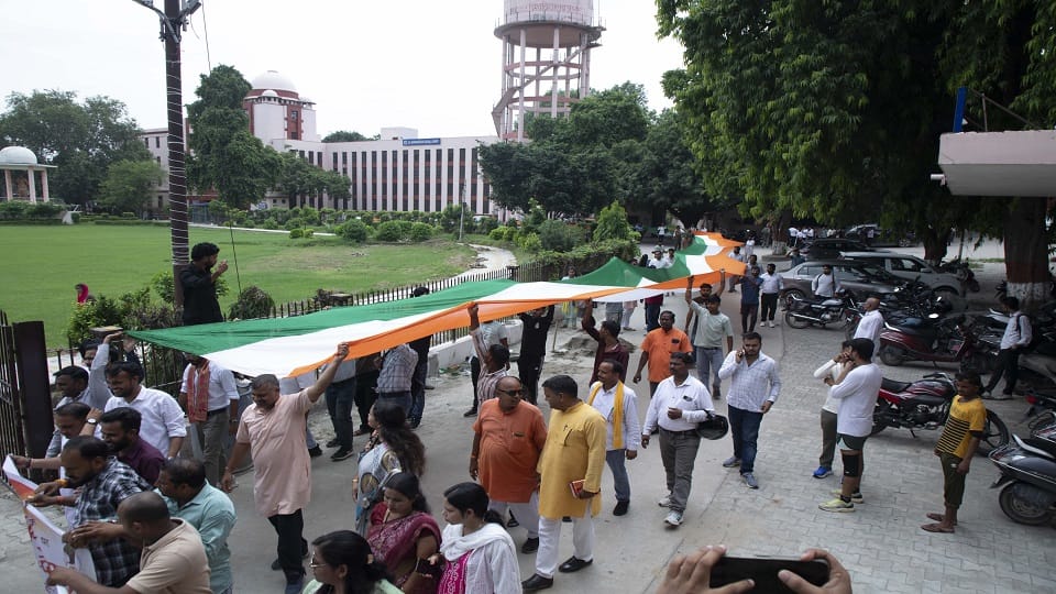 400-Meter Tricolor Rally Sends Message of National Unity in Agra