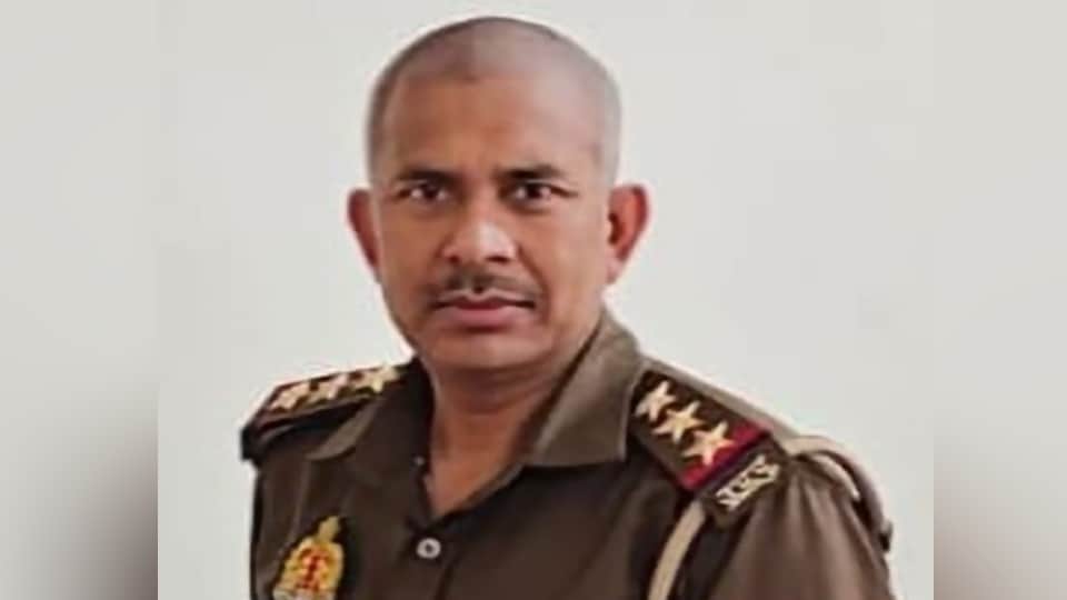 अखिलेश गौड़।