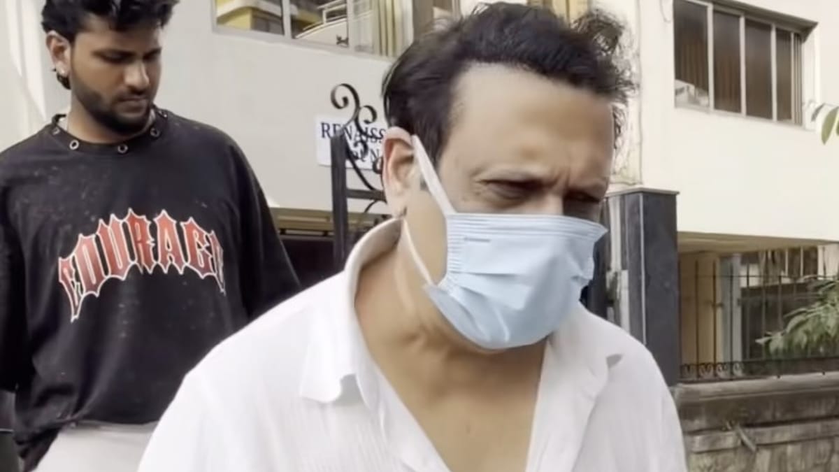 गोविंदा अस्पताल के बाहर दिखे, पत्नी सुनीता से विवाद के बीच वायरल वीडियो